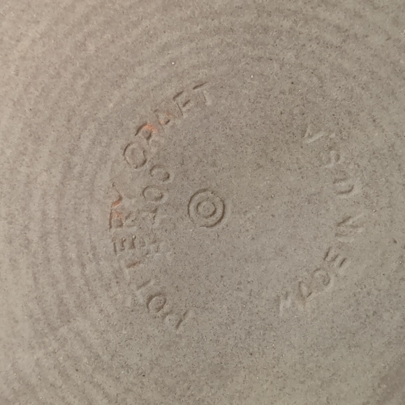 Vintage Pottery Craft ash tray - Picture 4 of 7